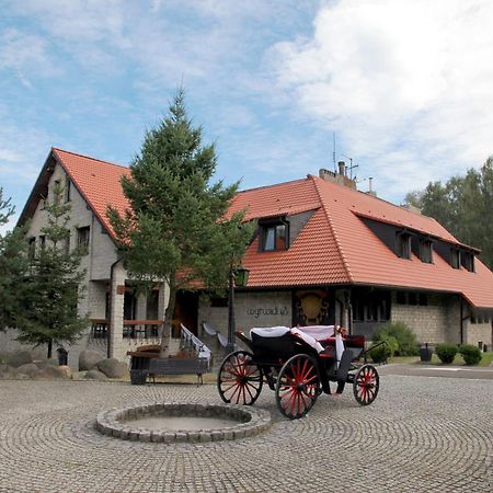 Hotel Wyrwidab Chodziez Exterior photo